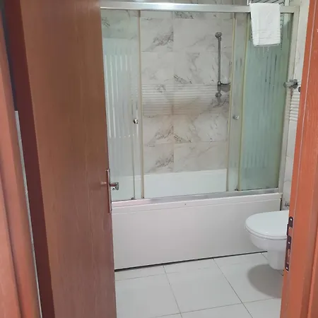 Ξενοδοχείο με διαμερίσματα Siesta Σμύρνη
