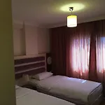 Siesta Aparthotel 4*