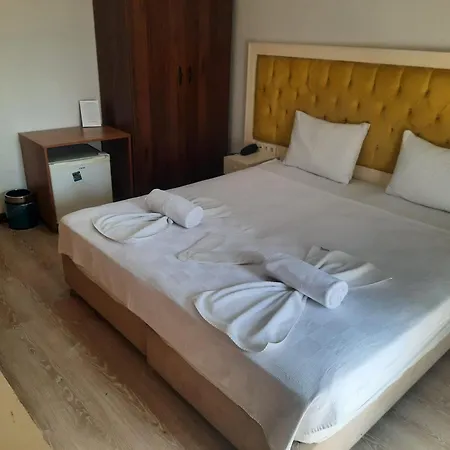 伊兹密尔斯尔斯塔公寓式酒店 公寓式酒店 3*