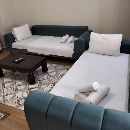 伊兹密尔斯尔斯塔公寓式酒店 伊兹密尔