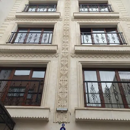 伊兹密尔斯尔斯塔公寓式酒店