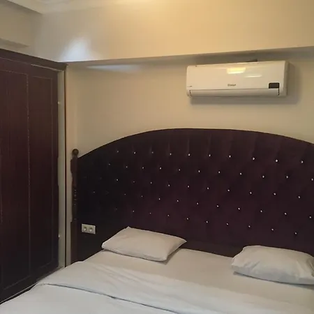 伊兹密尔斯尔斯塔公寓式酒店 公寓式酒店 3*